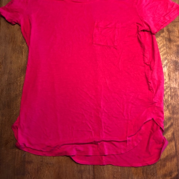 Pink t-shirt - Picture 2 of 2